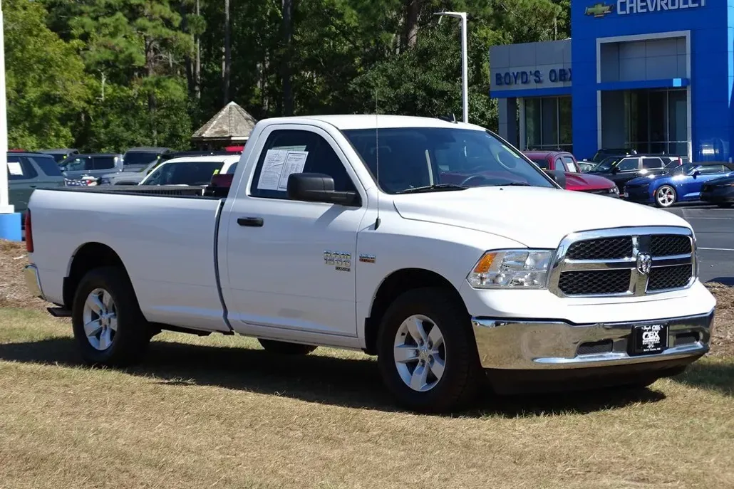2022 Ram 1500 Classic Tradesman photo 1