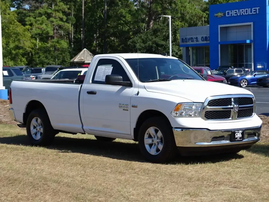 2022 Ram 1500 Classic Tradesman photo 1