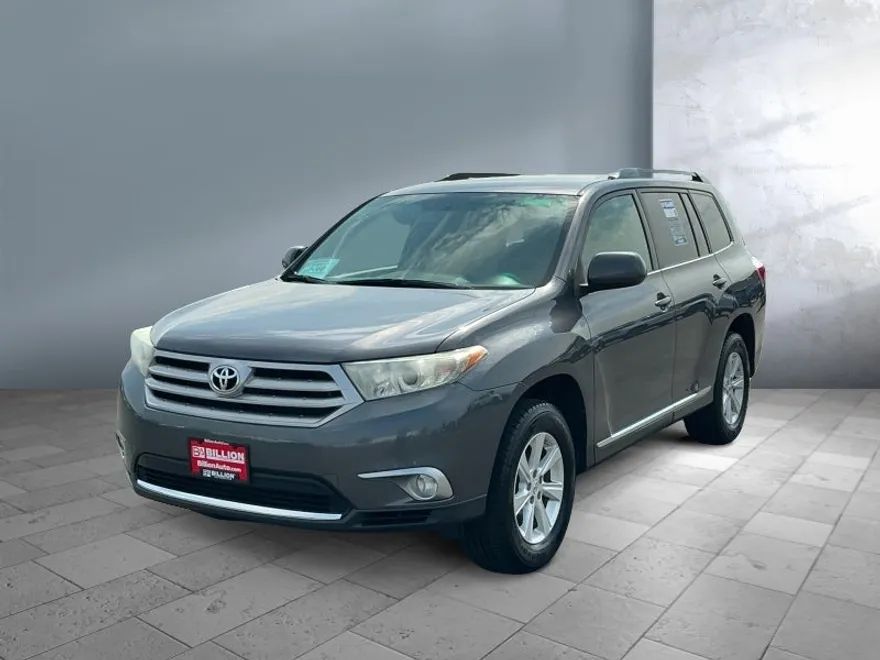 2011 Toyota Highlander Base photo 1