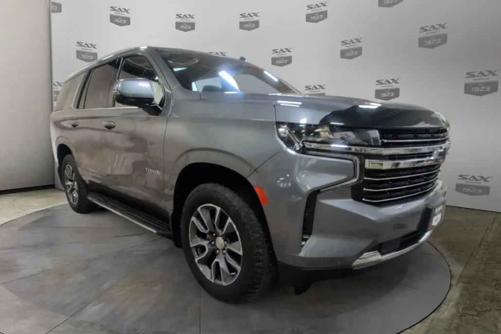 2021 Chevrolet Tahoe LT photo 1