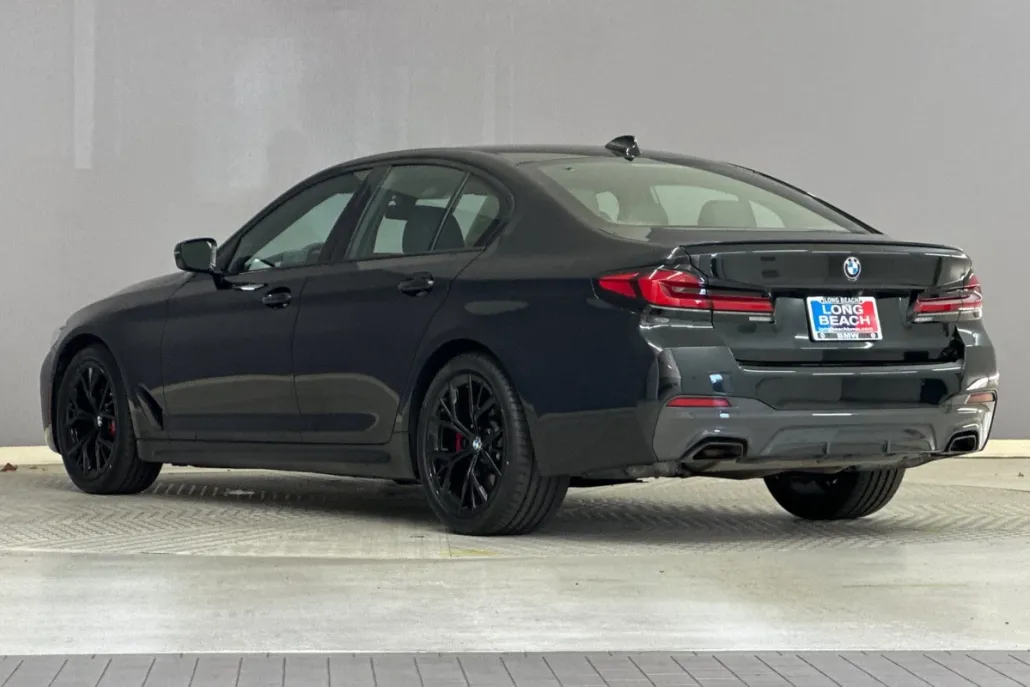 2023 Bmw 530i photo 1
