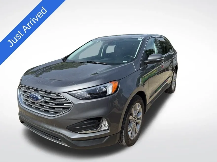 2024 Ford Edge Titanium photo 1