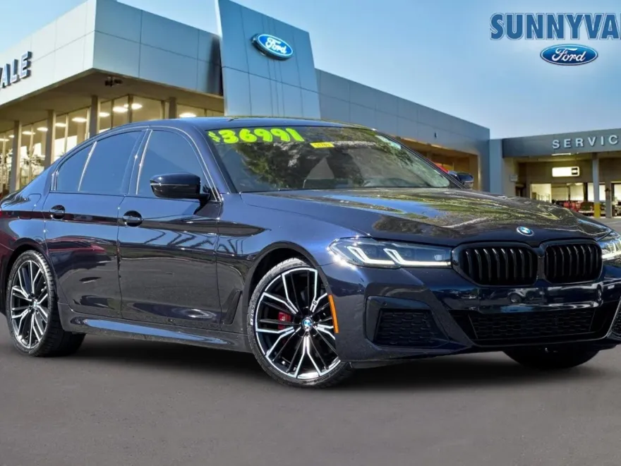 2022 Bmw 530i photo 1