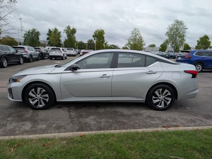2024 Nissan Altima 2.5 S photo 1