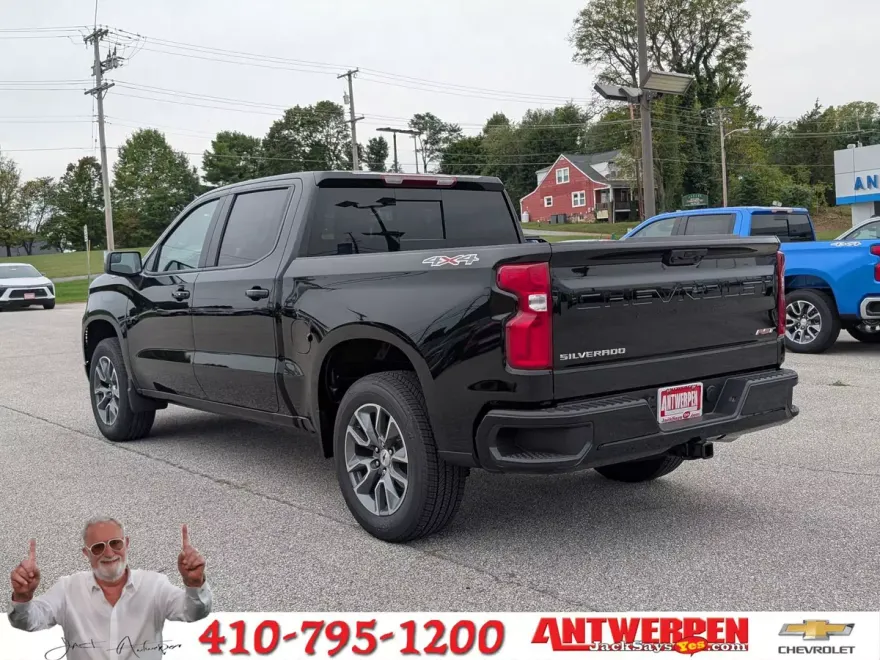 2026 Chevrolet Silverado 1500 RST photo 1