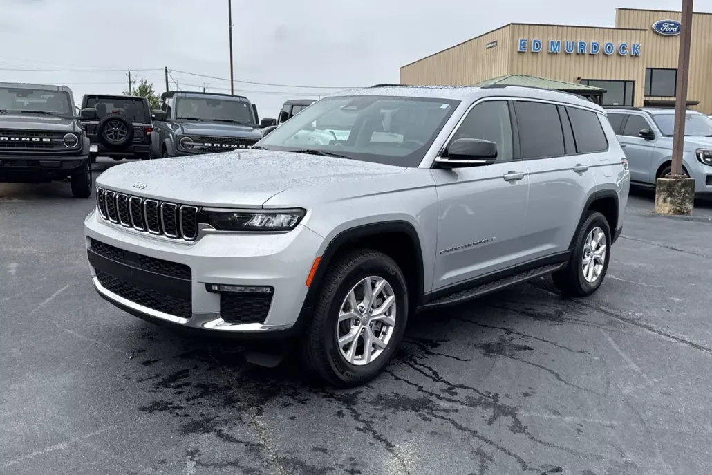 2022 Jeep Grand Cherokee Limited photo 1