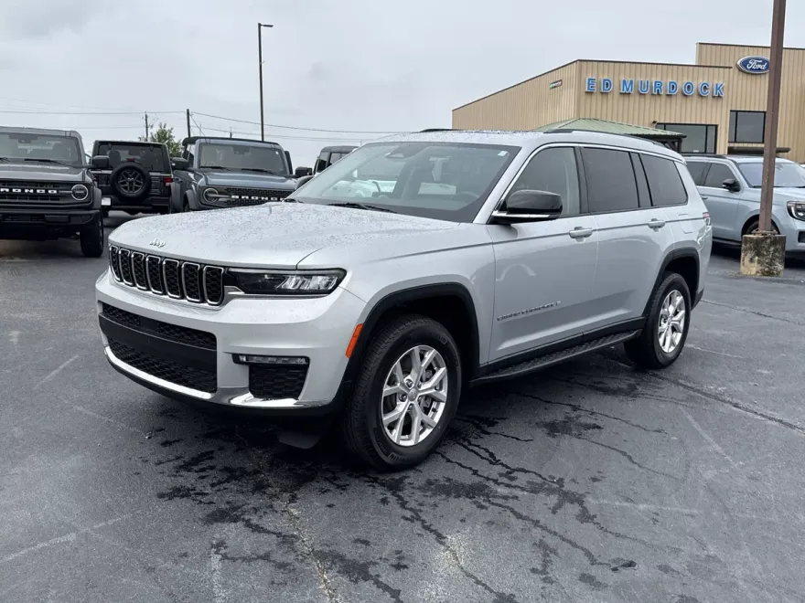 2022 Jeep Grand Cherokee Limited photo 1