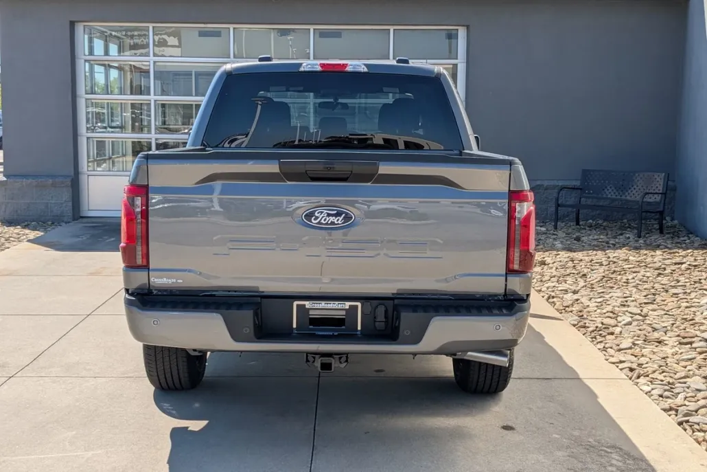 2025 Ford F-150 STX photo 1
