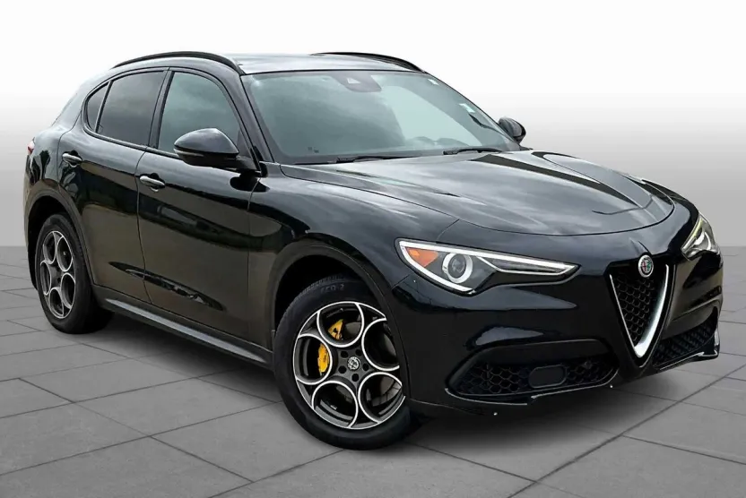 2018 Alfa Romeo Stelvio Ti Sport photo 1