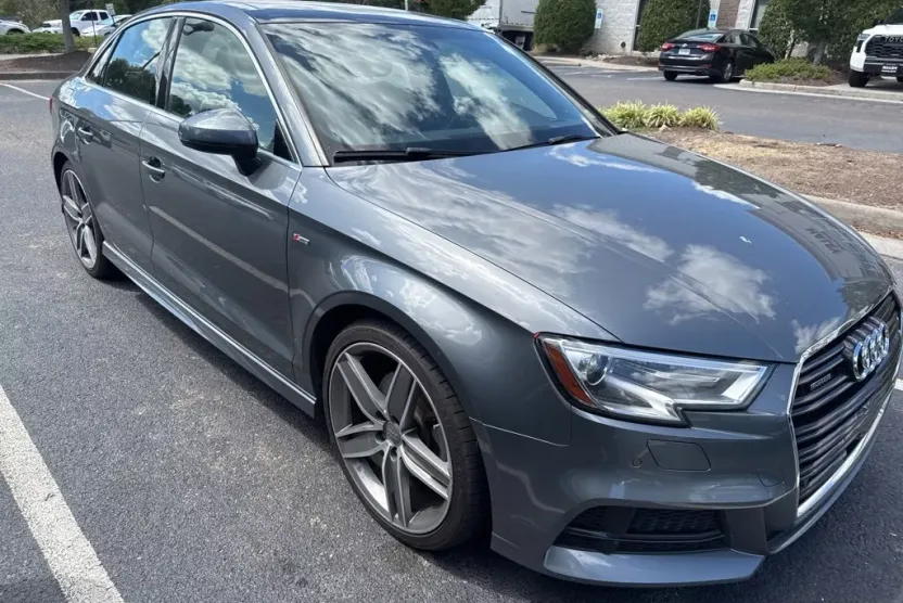 2018 Audi A3 2.0T Premium Plus Quattro photo 1