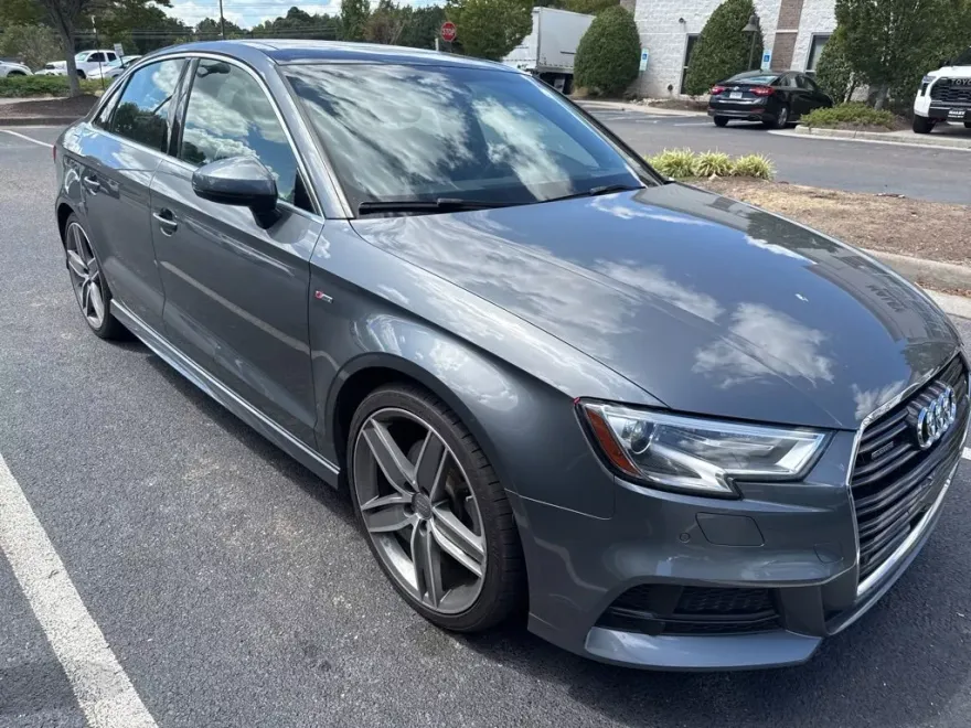2018 Audi A3 2.0T Premium Plus Quattro photo 1