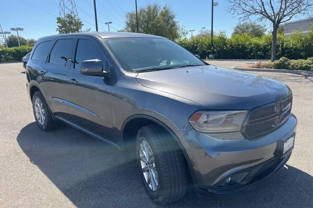 2017 Dodge Durango SXT photo 1