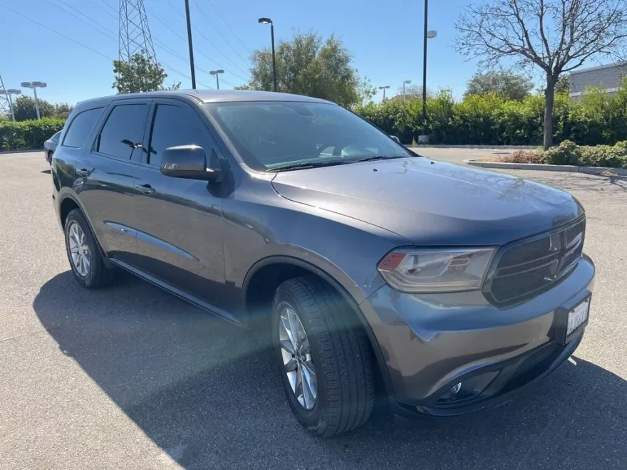 2017 Dodge Durango SXT photo 1