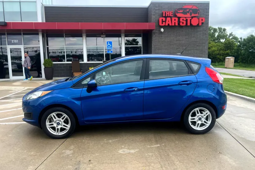 2019 Ford Fiesta SE photo 1