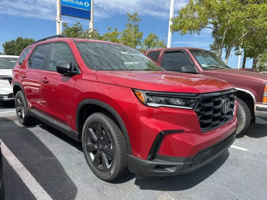 2025 Honda Pilot Sport photo 1
