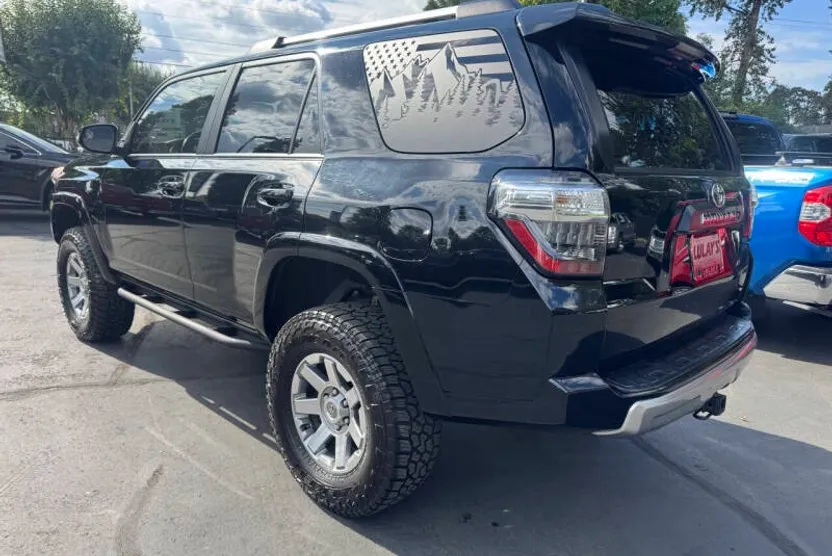 2016 Toyota 4Runner Trail Premium photo 1