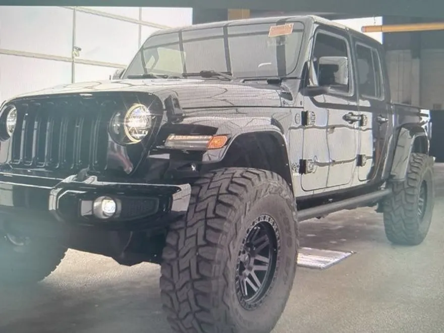 2021 Jeep Gladiator High Altitude photo 1