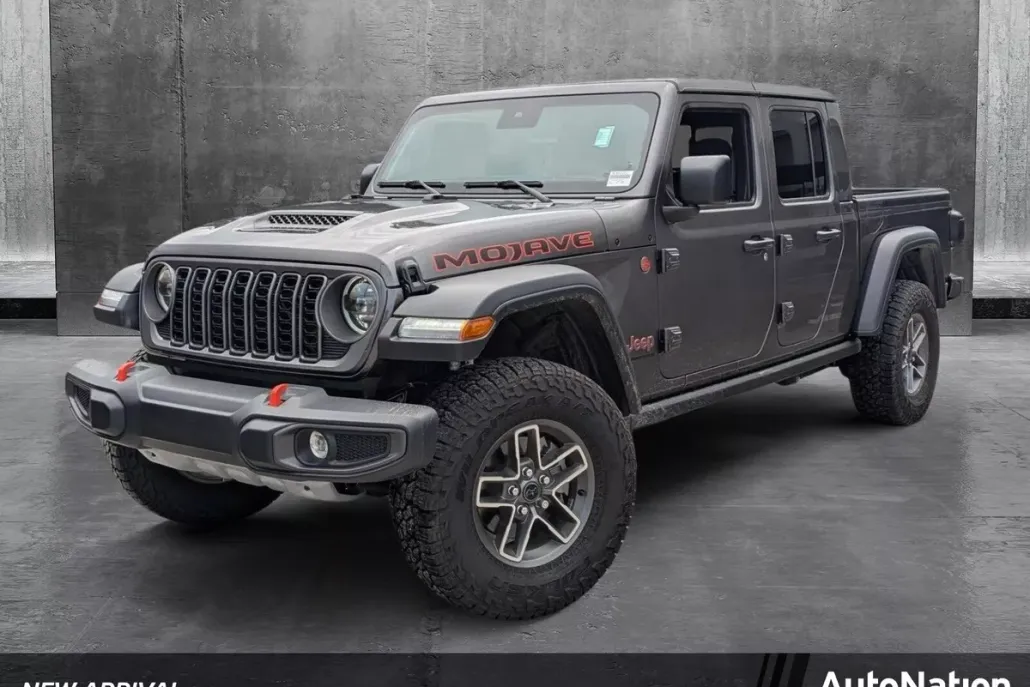 2025 Jeep Gladiator Mojave photo 1