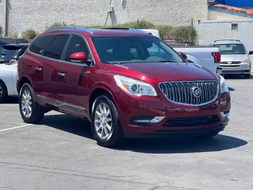 2017 Buick Enclave Convenience photo 1