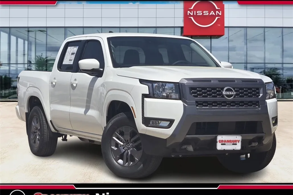2025 Nissan Frontier SV photo 1