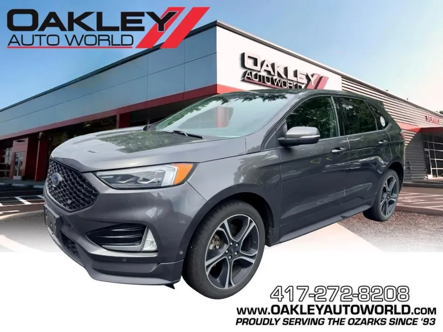 2020 Ford Edge ST photo 1