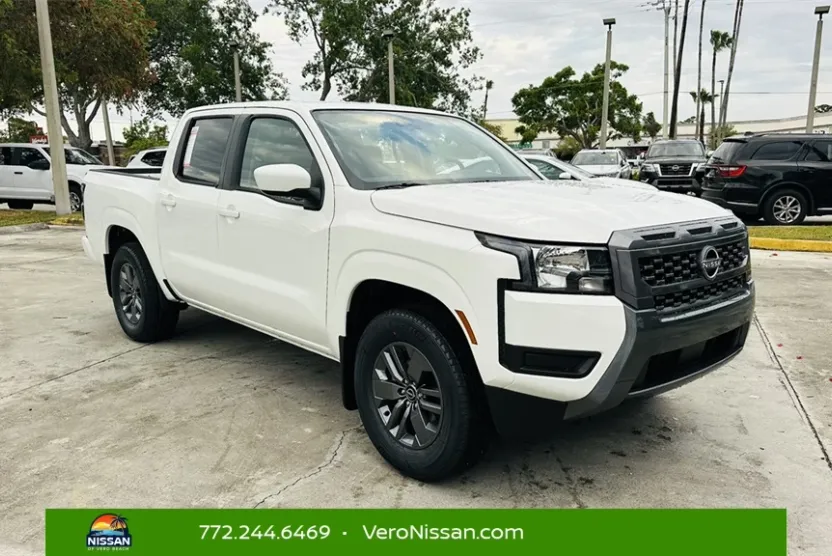 2025 Nissan Frontier SV photo 1