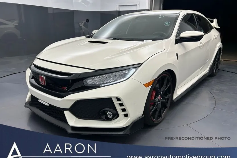 2018 Honda Civic Type R Touring Hatchback photo 1