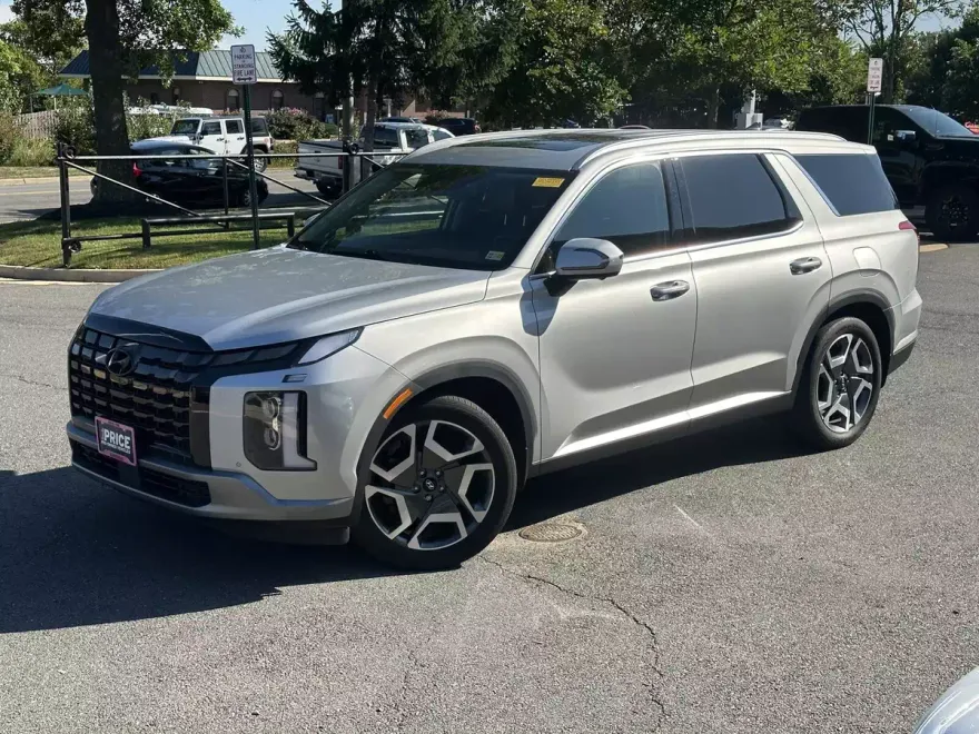 2023 Hyundai Palisade SEL photo 1