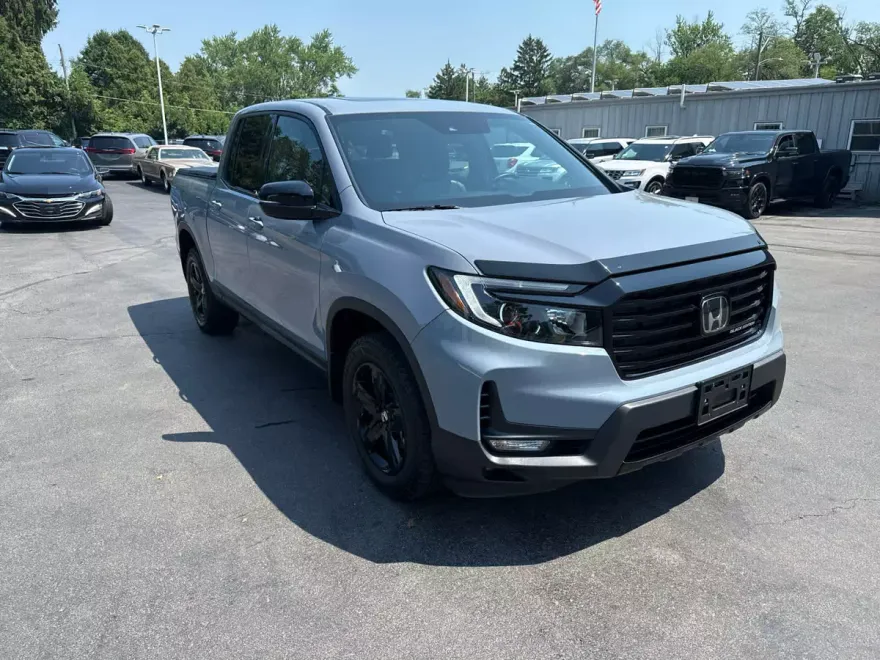2023 Honda Ridgeline Black Edition photo 1