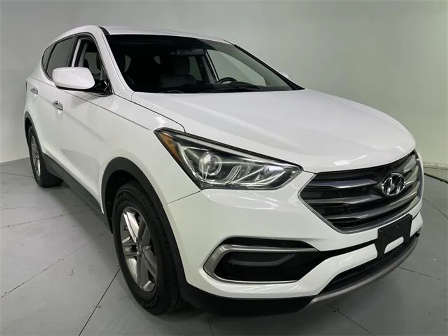 2017 Hyundai Santa Fe Sport Base photo 1
