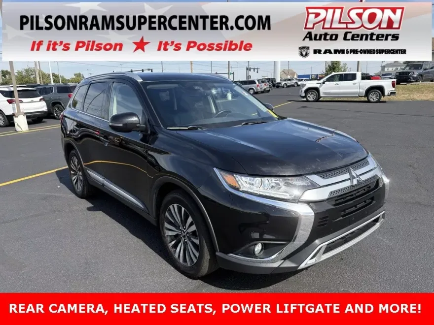 2020 Mitsubishi Outlander photo 1