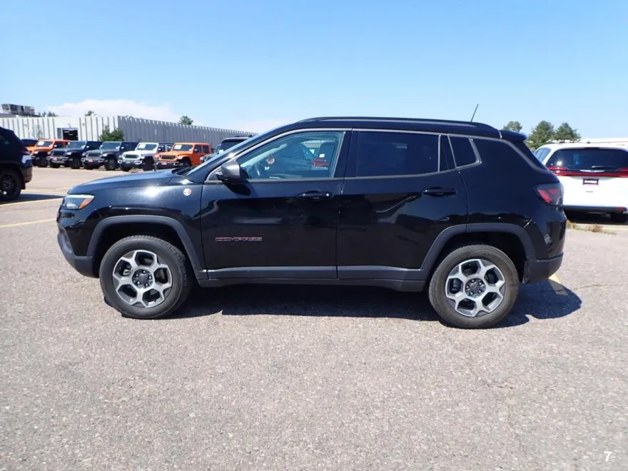 2022 Jeep Compass Trailhawk Sport photo 1