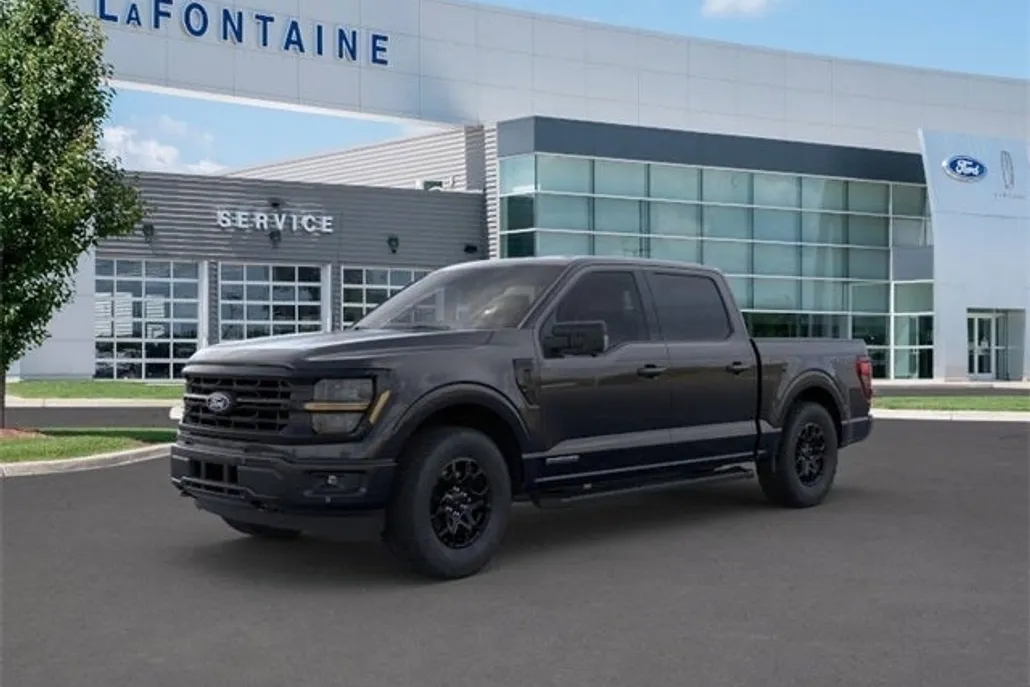 2025 Ford F-150 XLT photo 1