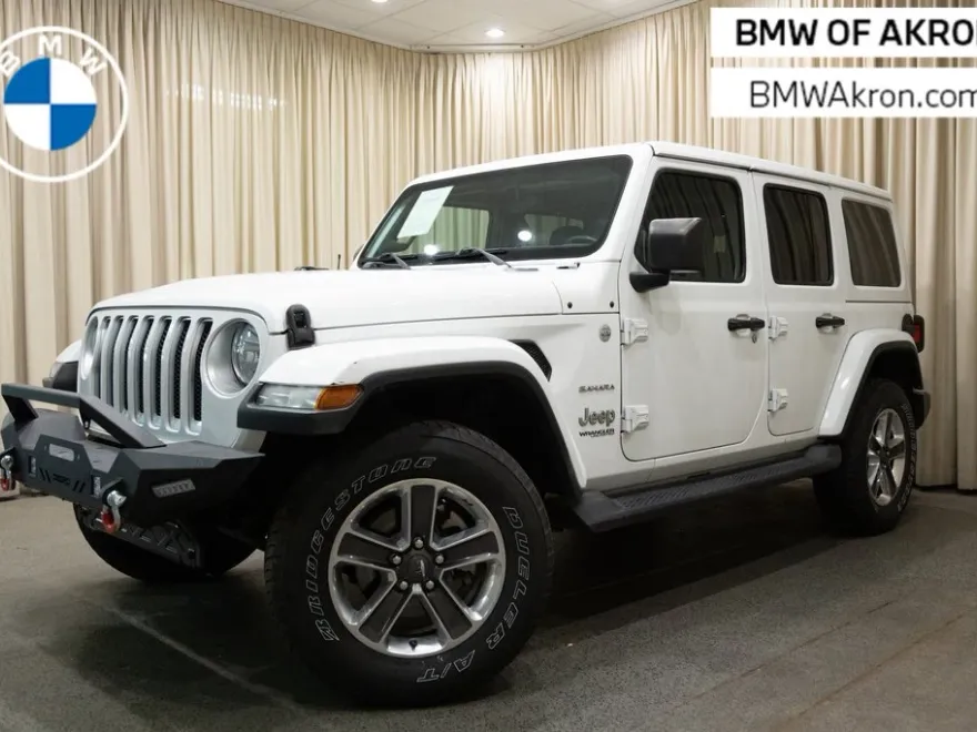 2018 Jeep Wrangler Unlimited Sahara photo 1