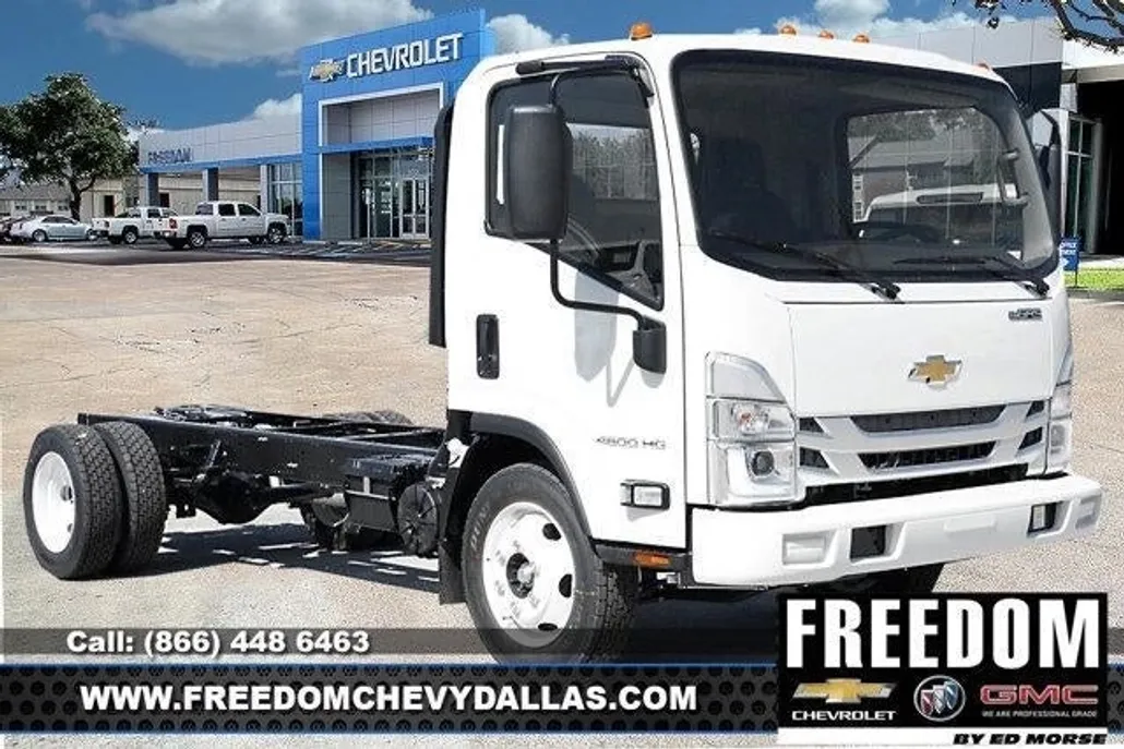 2024 Chevrolet Silverado 4500HD photo 1