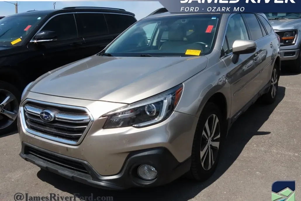 2019 Subaru Outback 3.6R Limited photo 1