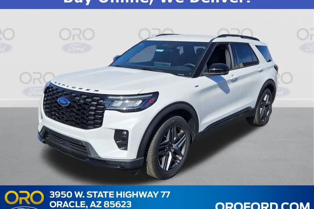 2025 Ford Explorer ST-Line photo 1