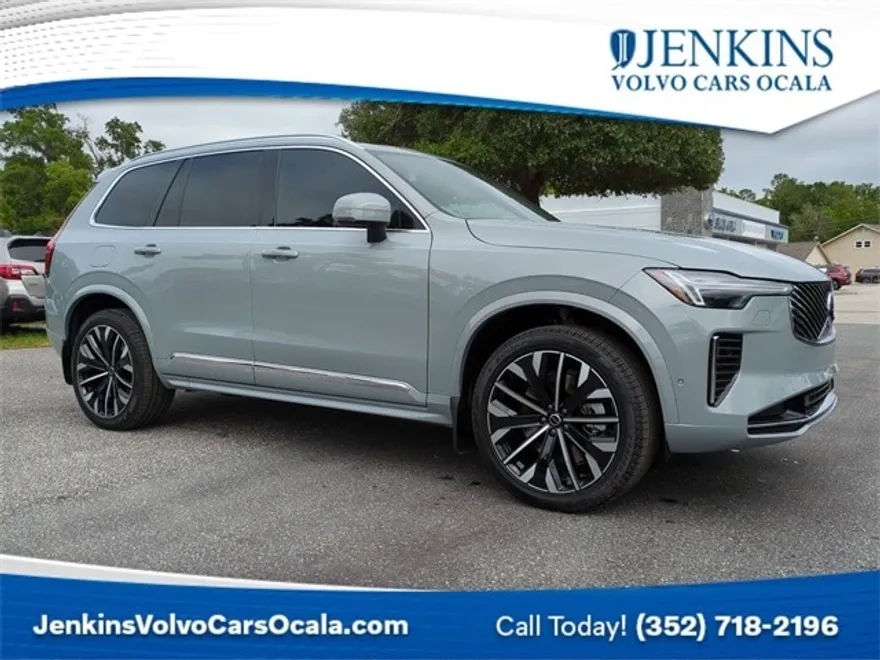2025 Volvo XC90 T8 Plus photo 1