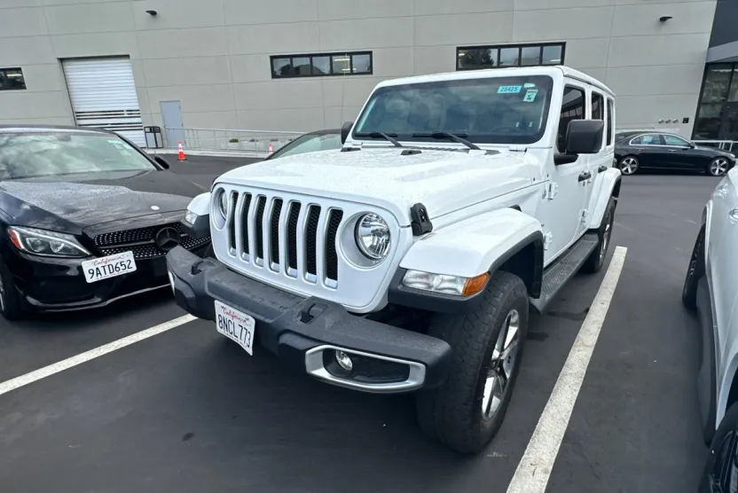 2019 Jeep Wrangler Unlimited Sahara Sport photo 1