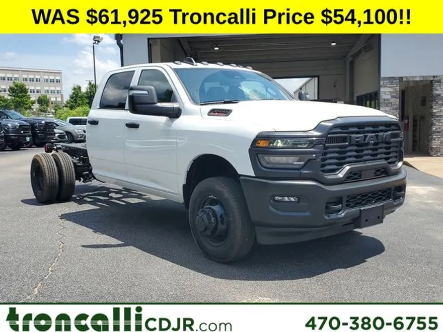 2025 Ram 3500 Tradesman photo 1