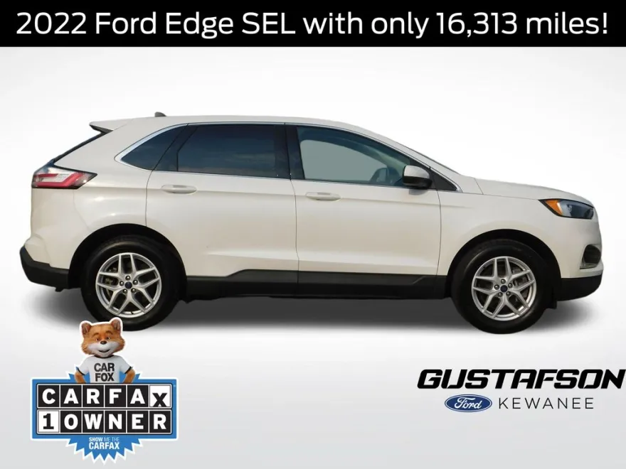 2022 Ford Edge SEL photo 1