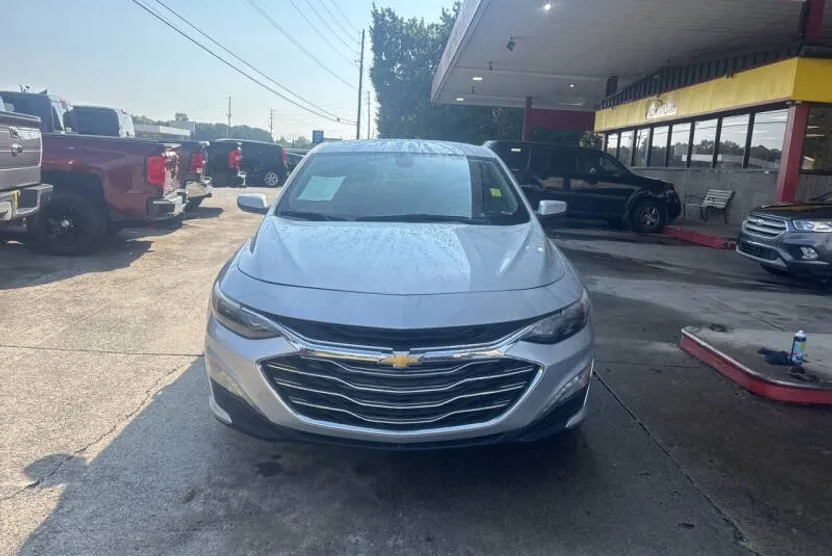2020 Chevrolet Malibu 1LT photo 1