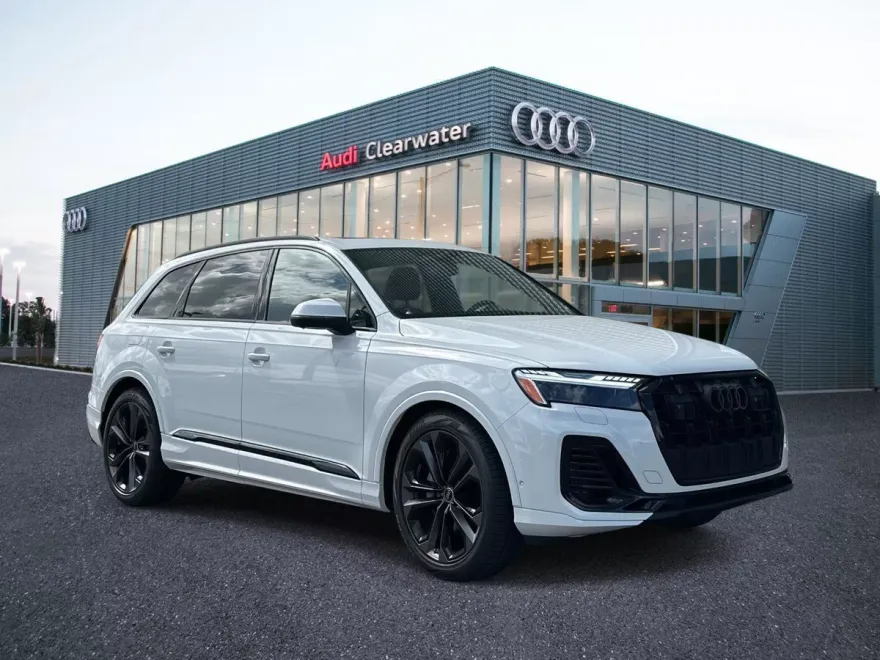 2025 Audi Q7 55 Prestige photo 1