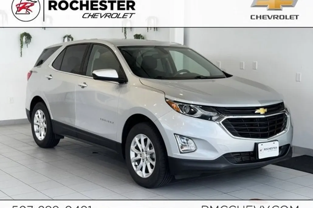 2019 Chevrolet Equinox LT photo 1