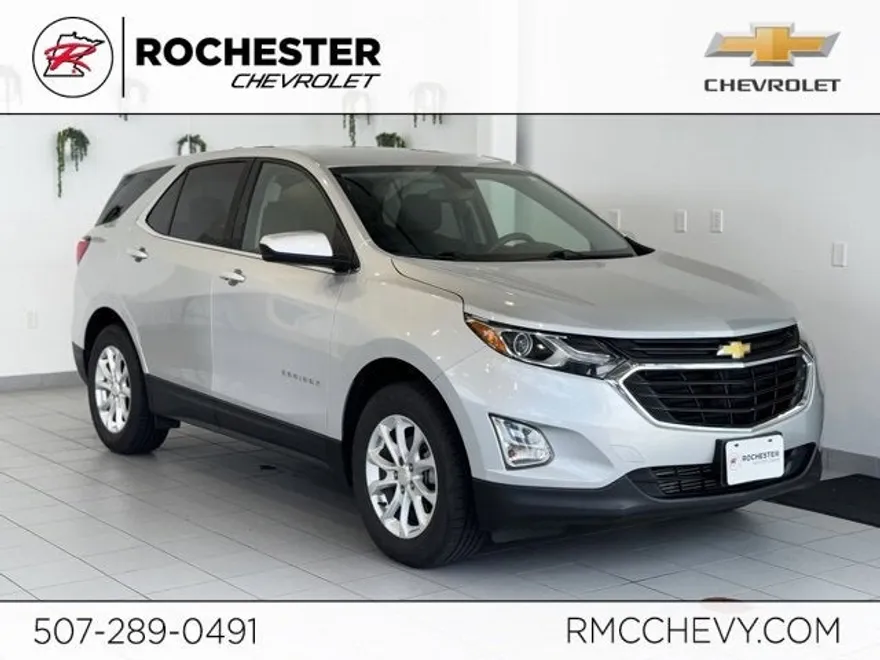 2019 Chevrolet Equinox LT photo 1