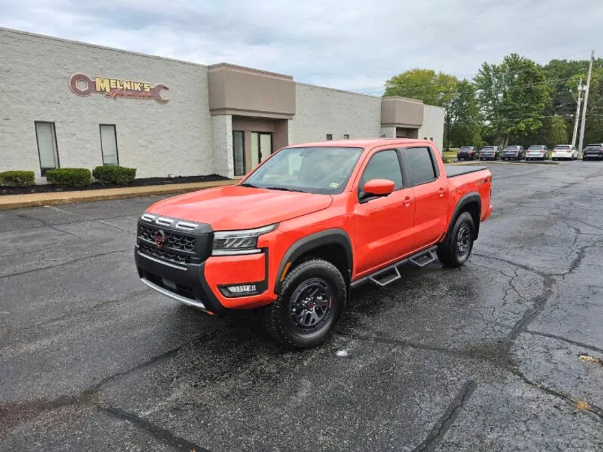 2025 Nissan Frontier PRO-4X photo 1