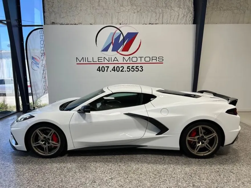 2021 Chevrolet Corvette 3LT photo 1