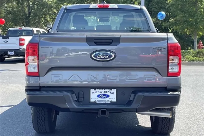 2025 Ford Ranger XL photo 1