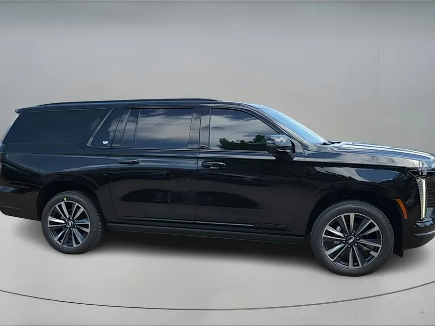 2025 Cadillac Escalade ESV Sport photo 1