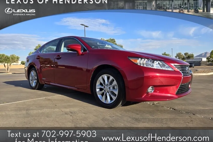 2014 Lexus ES 300h photo 1